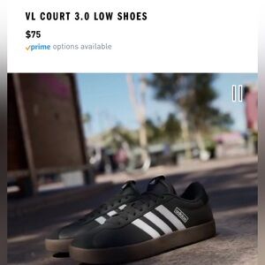 Adidas NWT🏷️Women's Black and White Sneakers sz 8.0